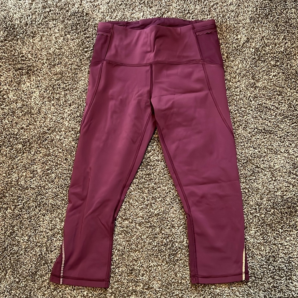 Lululemon cropped leggings